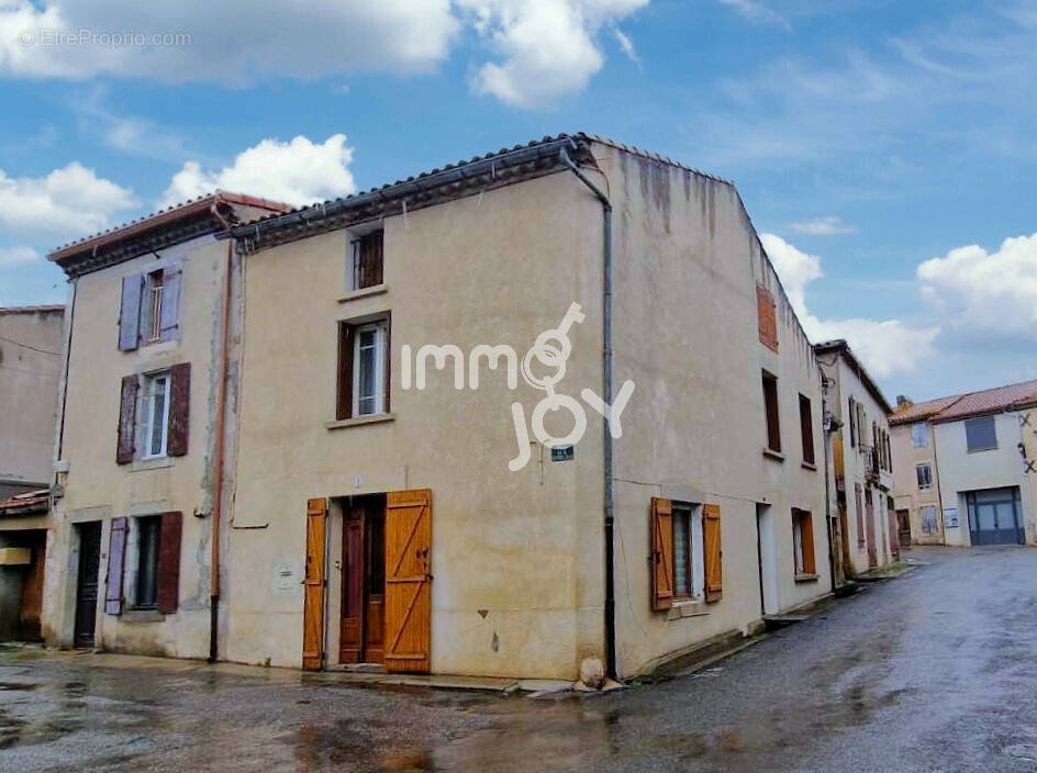 Maison à VILLARDONNEL