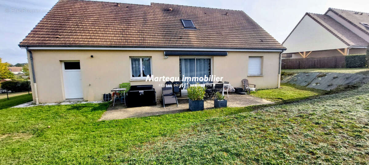 Maison à PARIGNE-L&#039;EVEQUE