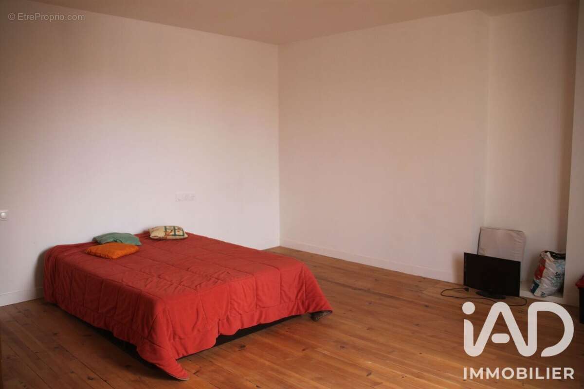 Maison 116 m² à Fontet  - photo 6