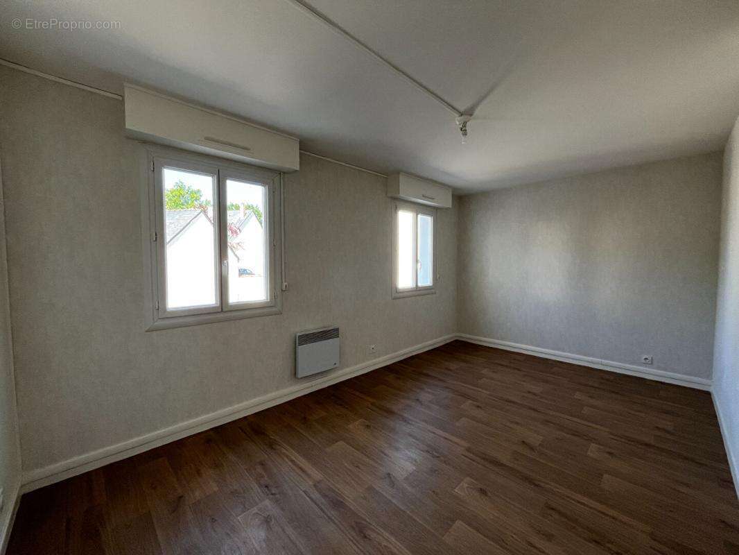 Appartement à SAINT-SYLVAIN-D'ANJOU