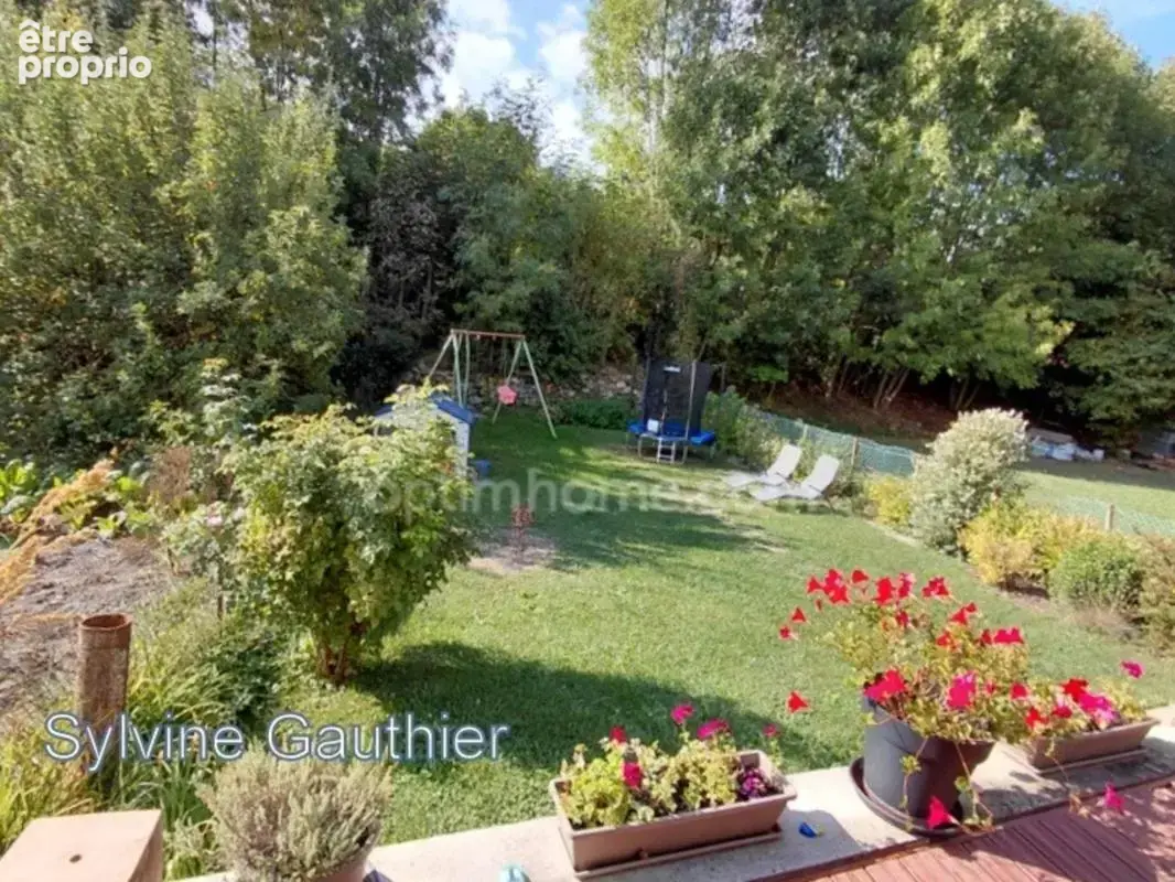 Maison à LA FAURIE