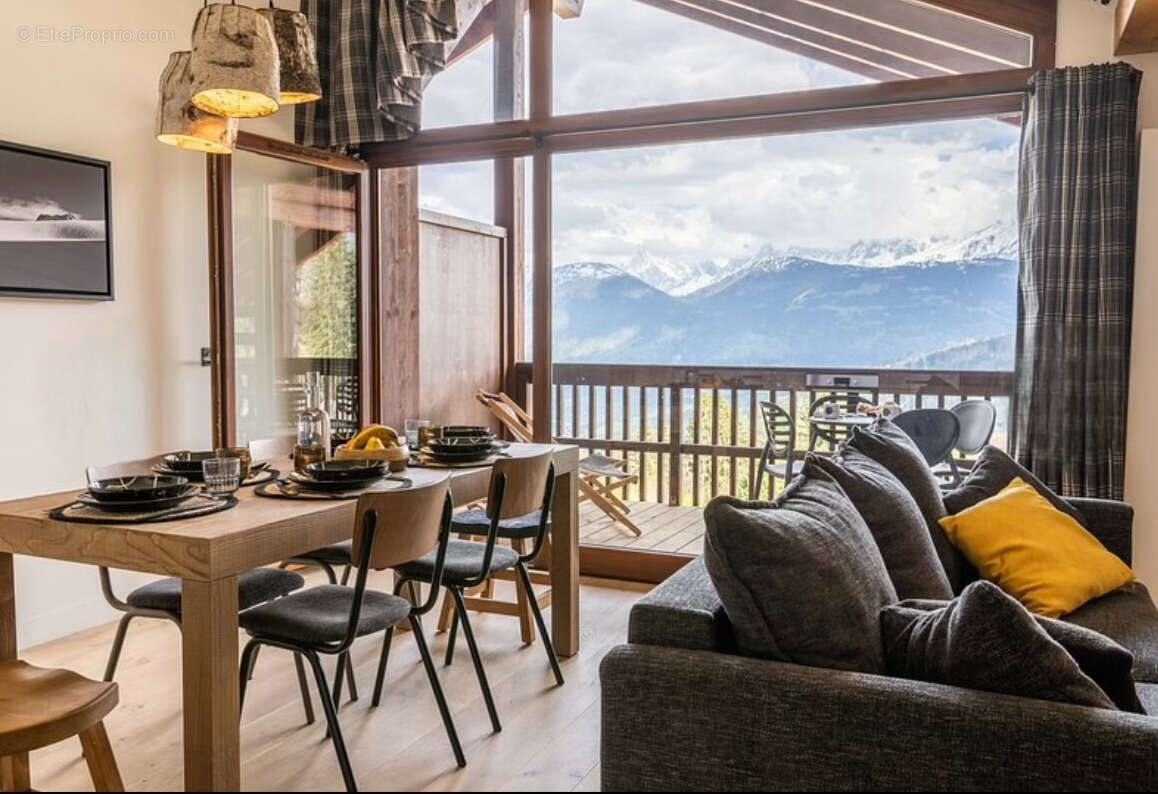 Appartement à COMBLOUX