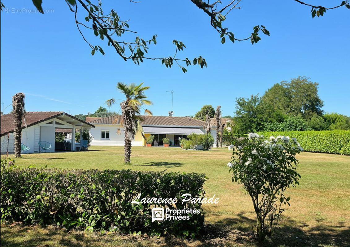 Maison à MONTPON-MENESTEROL