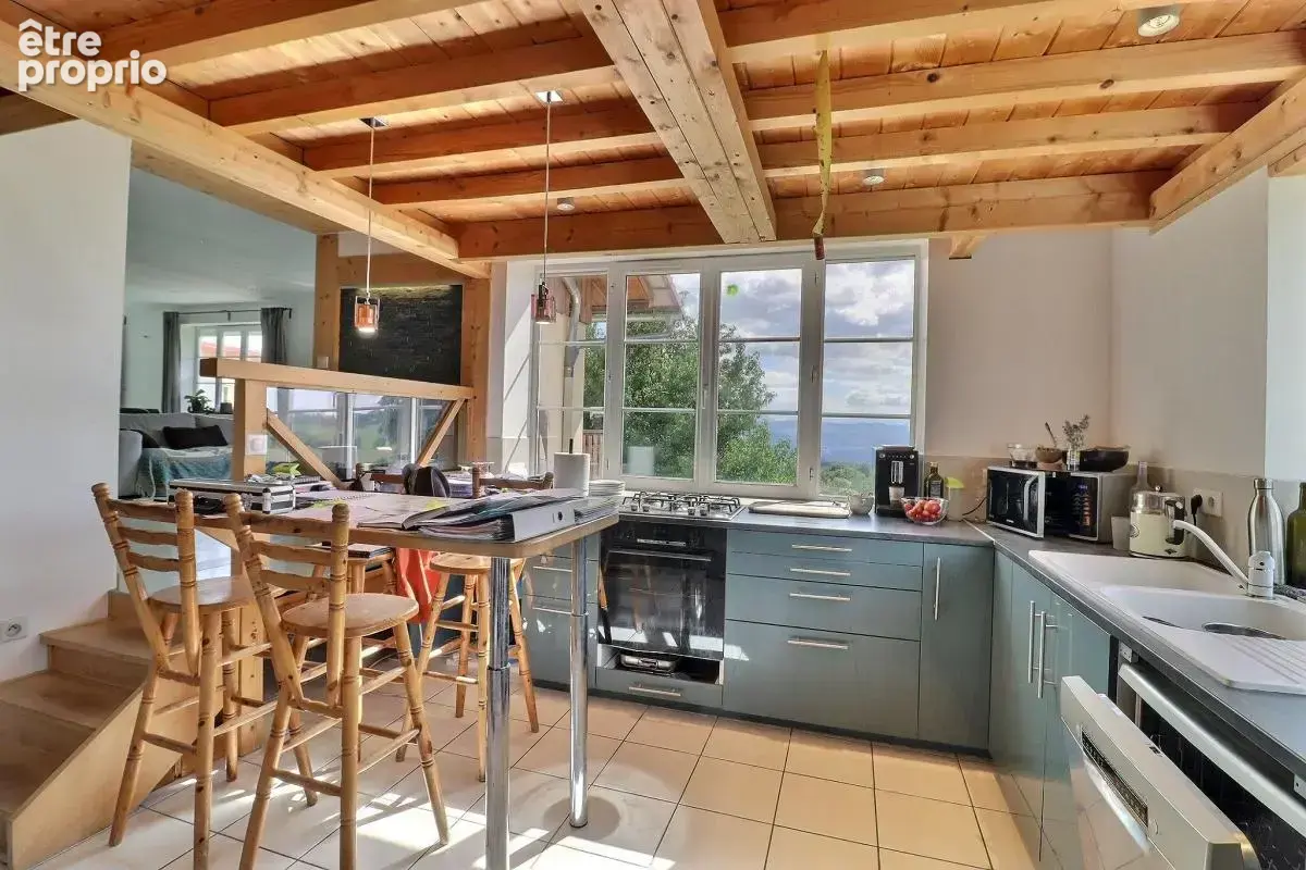 Ensemble immobilier avec 7 logements, bar et salle de réception (73240) - photo 13