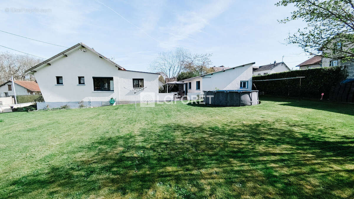 Maison à CONCHES-EN-OUCHE