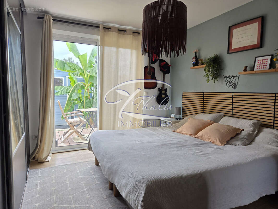 Maison 121 m² à Saint-Gervais  - photo 9