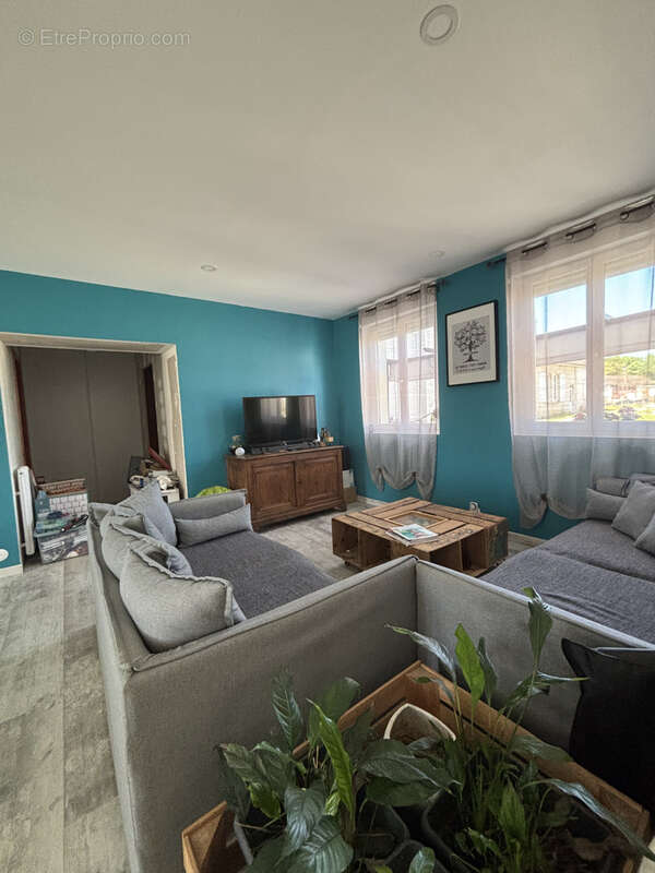 Maison à SAINTE-COLOMBE-SUR-SEINE