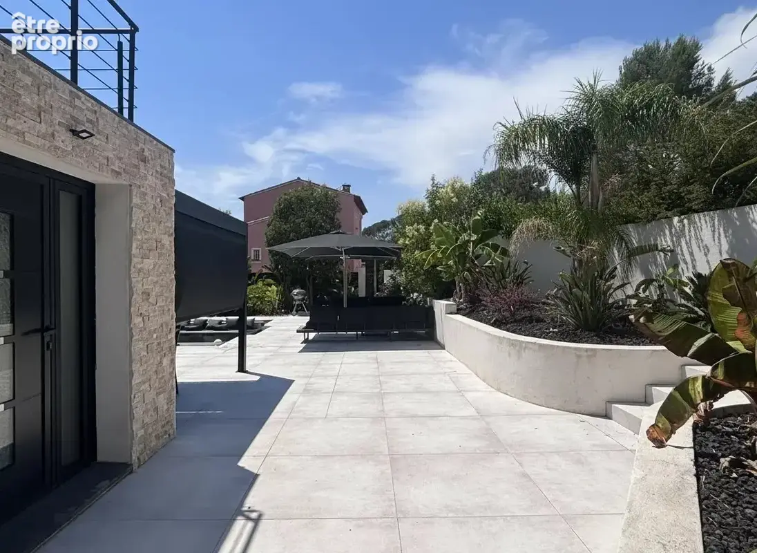 Superbe villa rénovée au cœur du golf de valescure - photo 5
