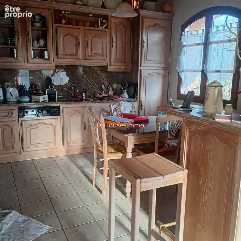 Maison 8 pièces 160 m² à vendre à Craponne-Sur-Arzon (43500) - photo 8