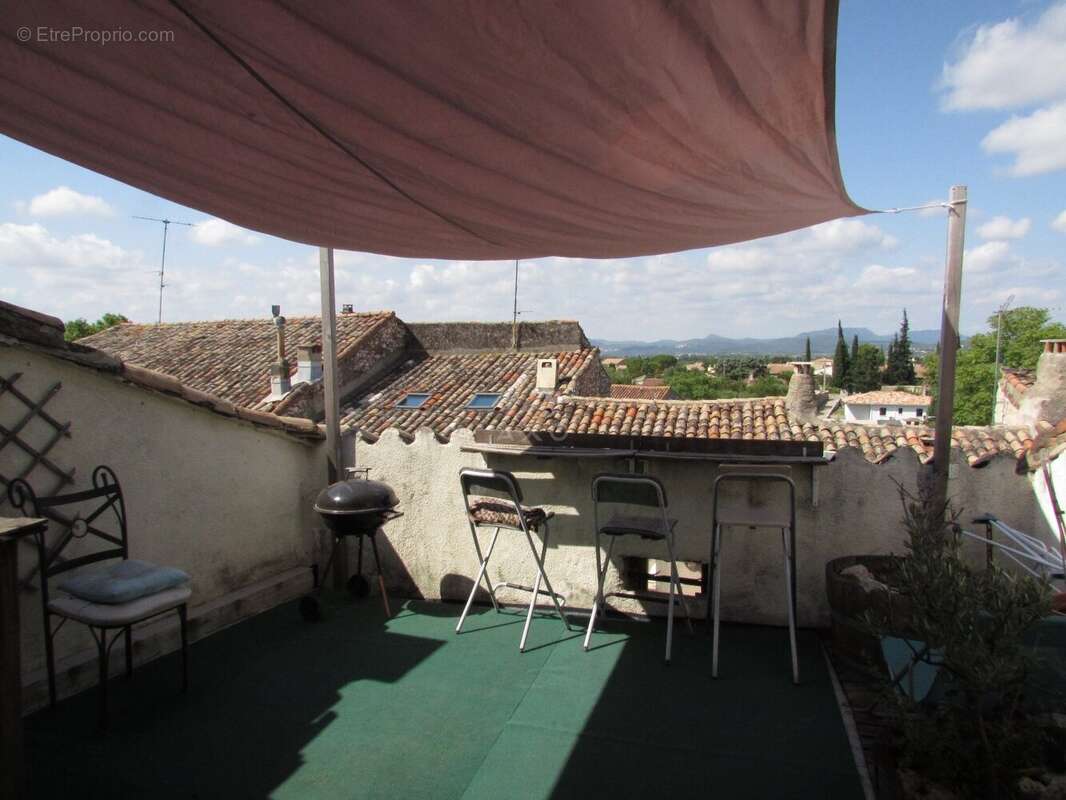 Maison à MONTPEYROUX