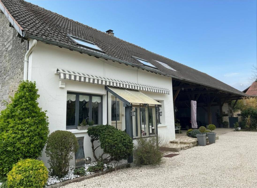 Maison à VOULTON