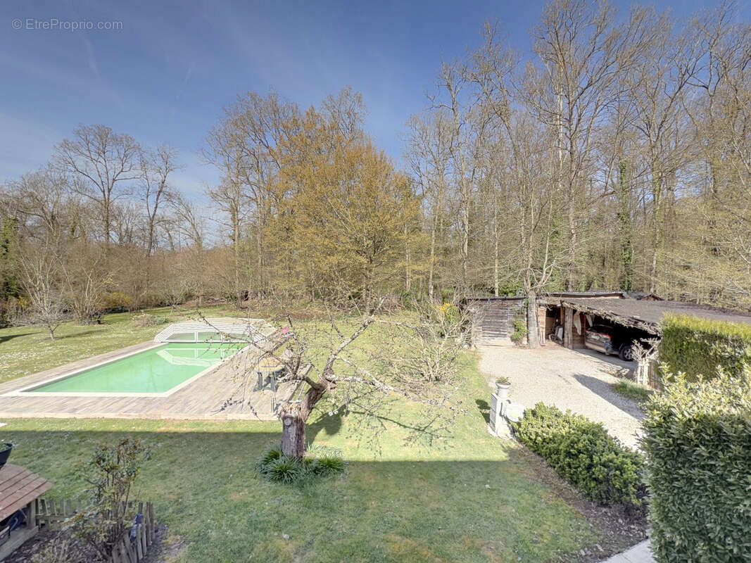 Maison à NOISY-SUR-ECOLE