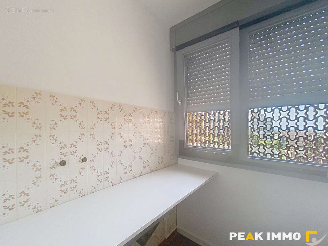 ANNEMASSE   Appartement T3 de 76,15 m2 avec balcon, cave - photo 8