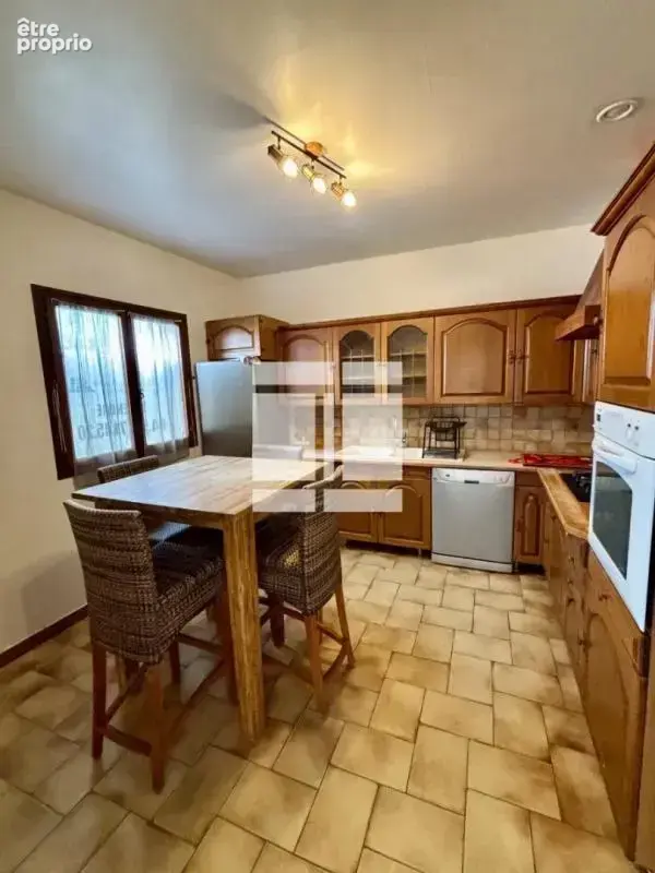 Appartement T4 de 96 m² avec vue mer – coeur village de Bastelicaccia - photo 6