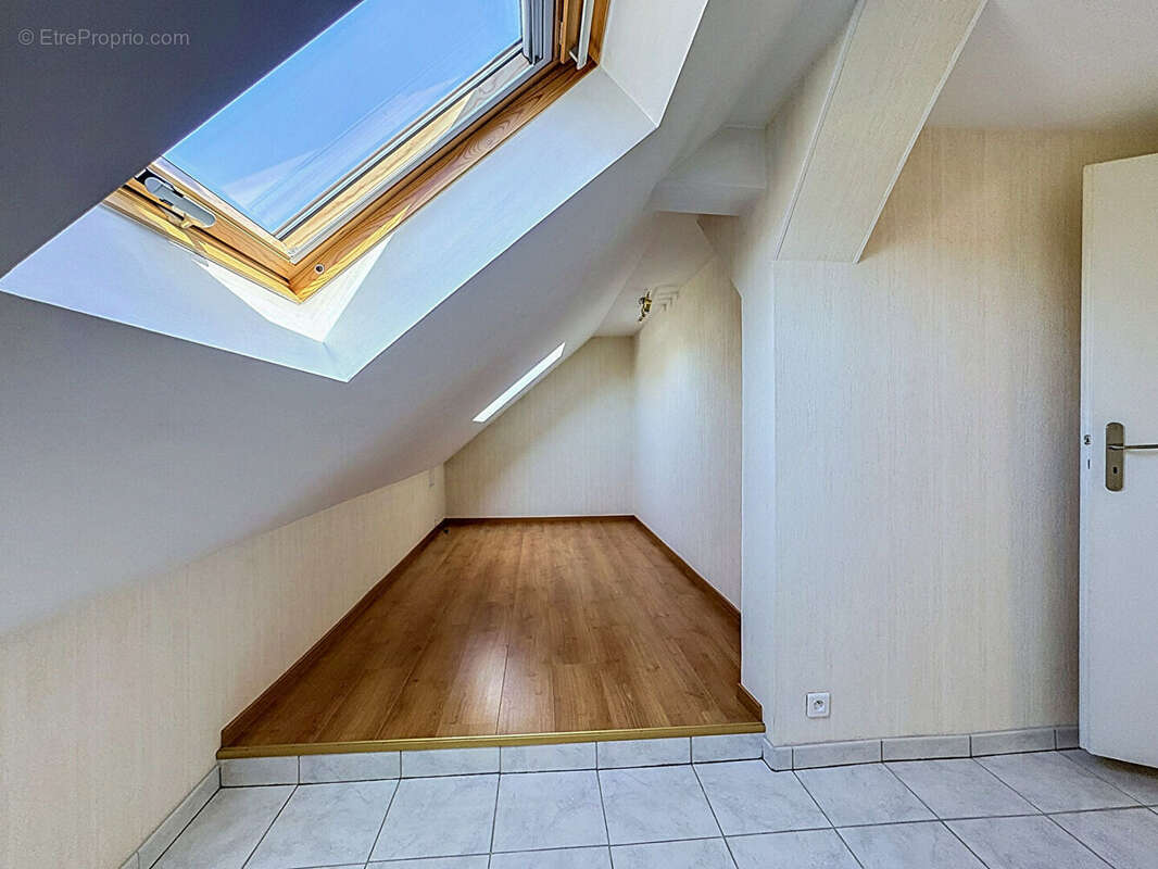 Spacieuse Maison Individuelle à Geispolsheim - photo 11
