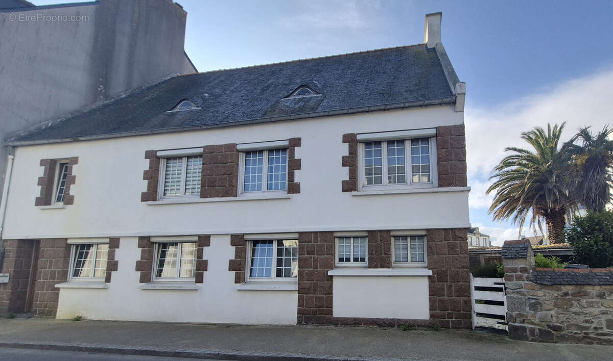 Maison à ROSCOFF