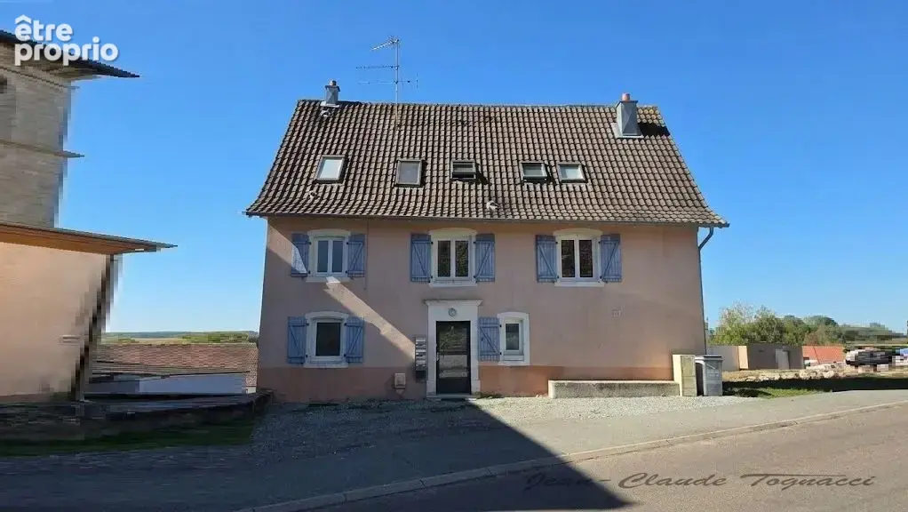 Appartement à FAVEROIS