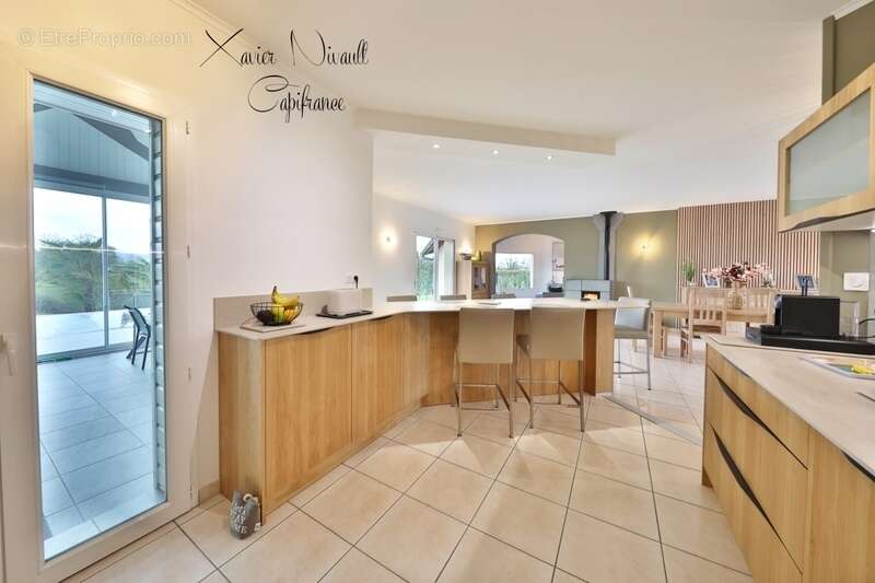 Maison à SAINT-AMOUR