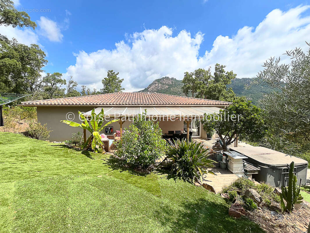 Maison à PORTO-VECCHIO