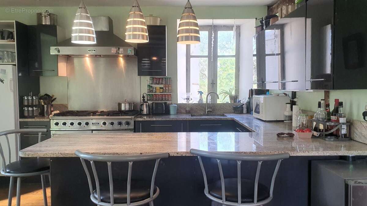 Maison à SAINT-ANDRE-DE-NAJAC