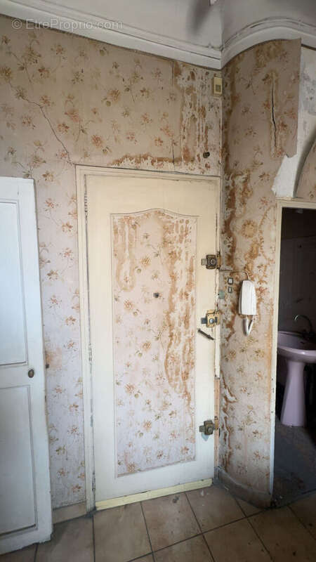 Appartement à MARSEILLE-2E