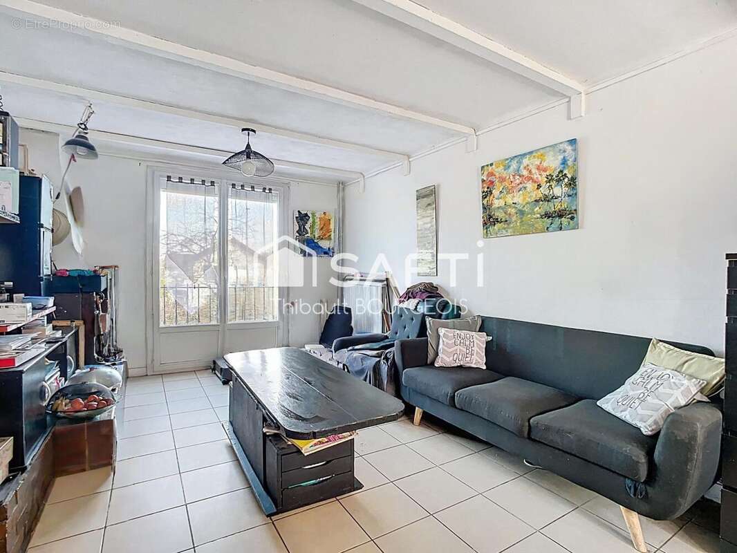 Photo 2 - Maison à VILLEMOMBLE