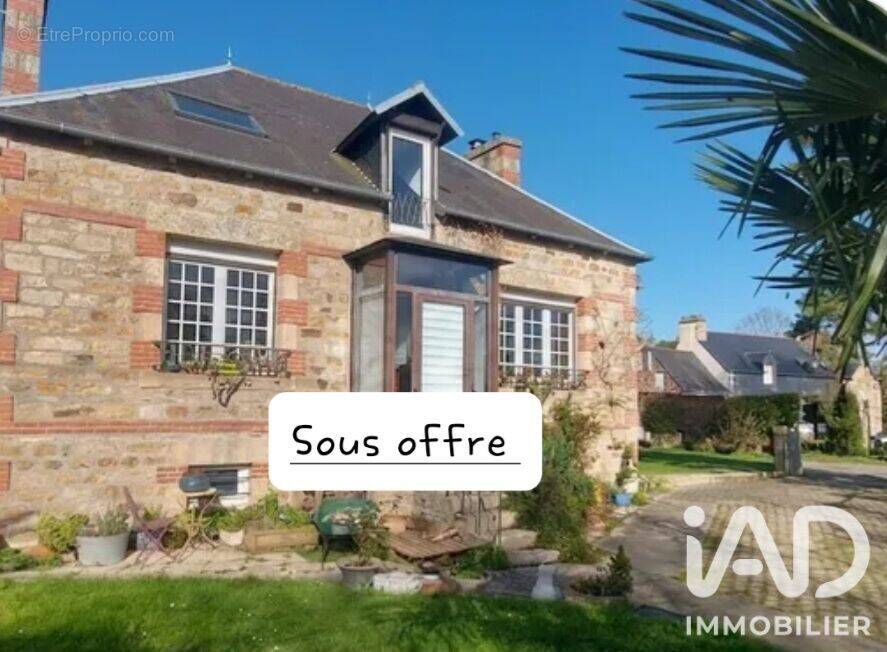 Photo 1 - Maison à PLANGUENOUAL