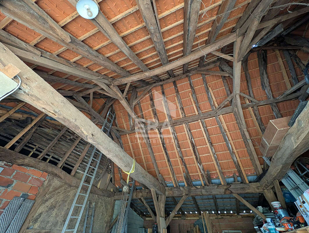 Maison à MONTPON-MENESTEROL
