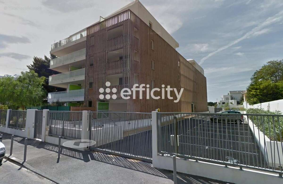 Appartement à MARSEILLE-8E