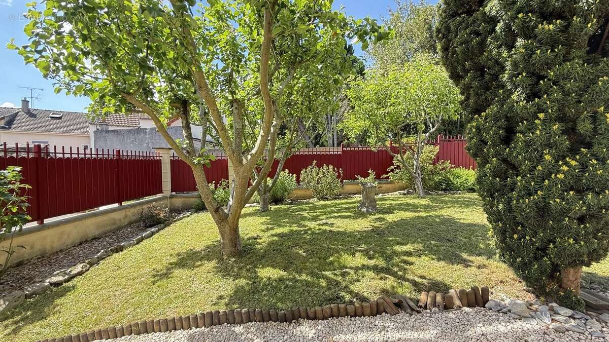 Appartement à DOMONT