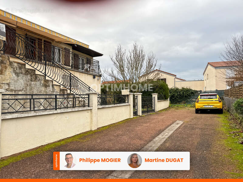 Maison à SAINT-GERMAIN-DES-FOSSES