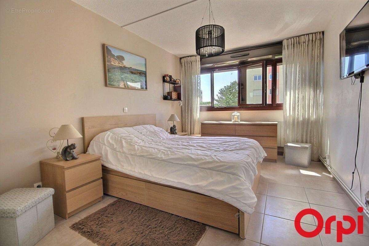 Appartement à MARSEILLE-11E