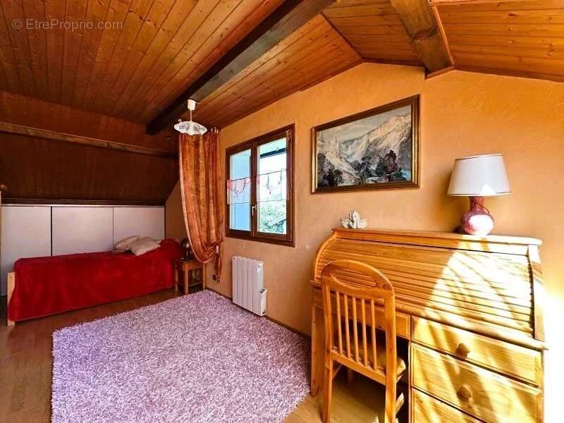 Maison à VILLY-LE-BOUVERET