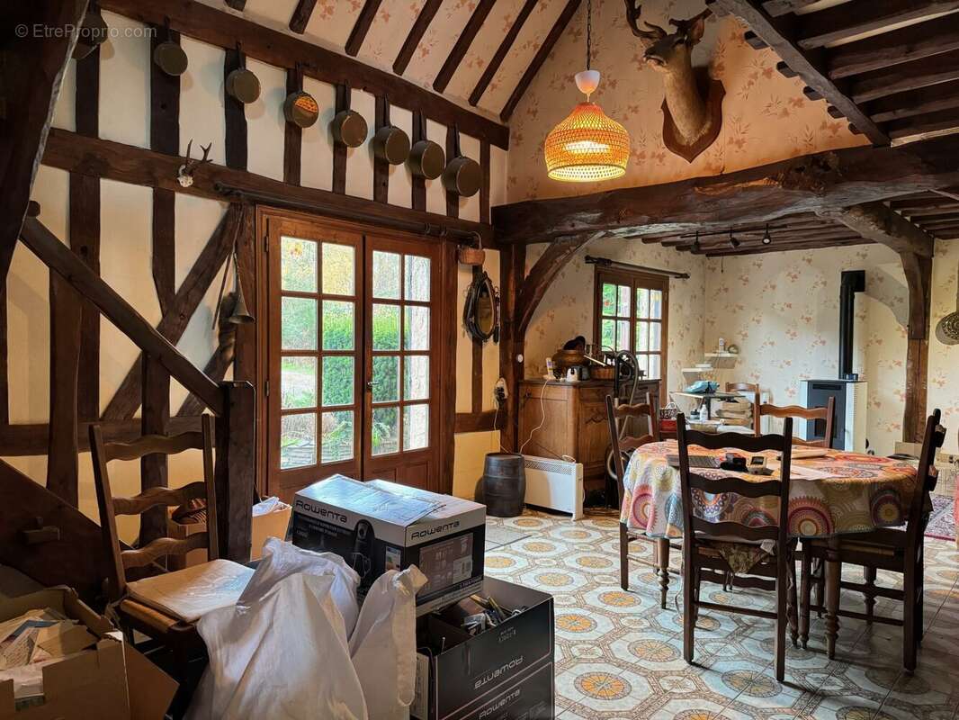 Maison à BERNAY