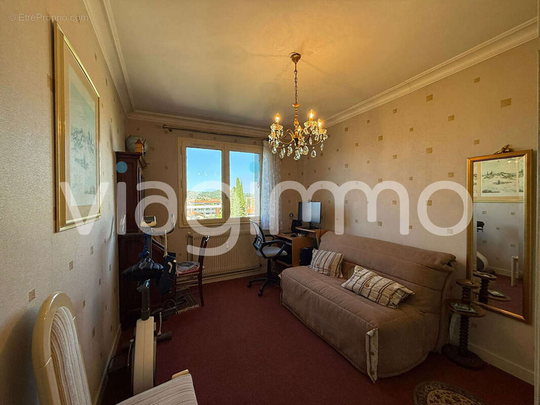 Appartement à ROMANS-SUR-ISERE