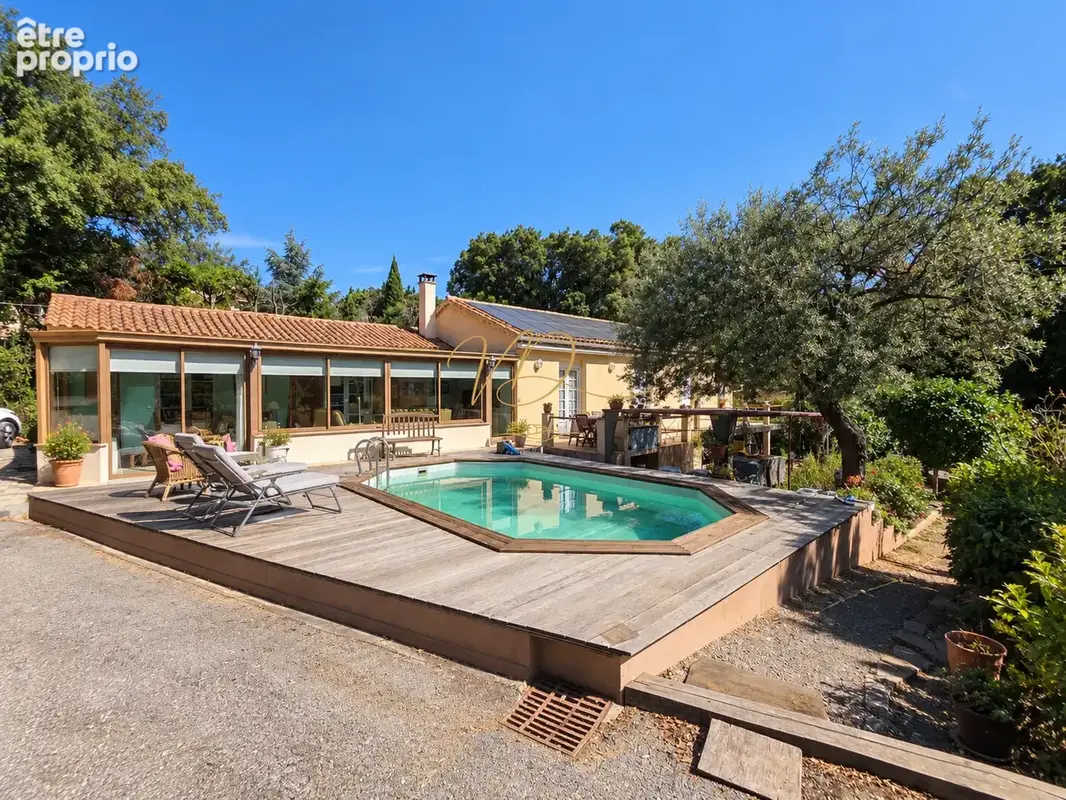 Photo Maison à La Croix-Valmer au prix de 890 000€