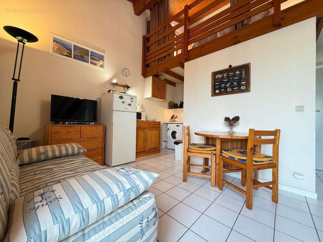 Appartement à VAUX-SUR-MER