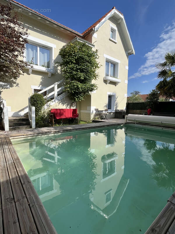 Maison à SALIES-DU-SALAT