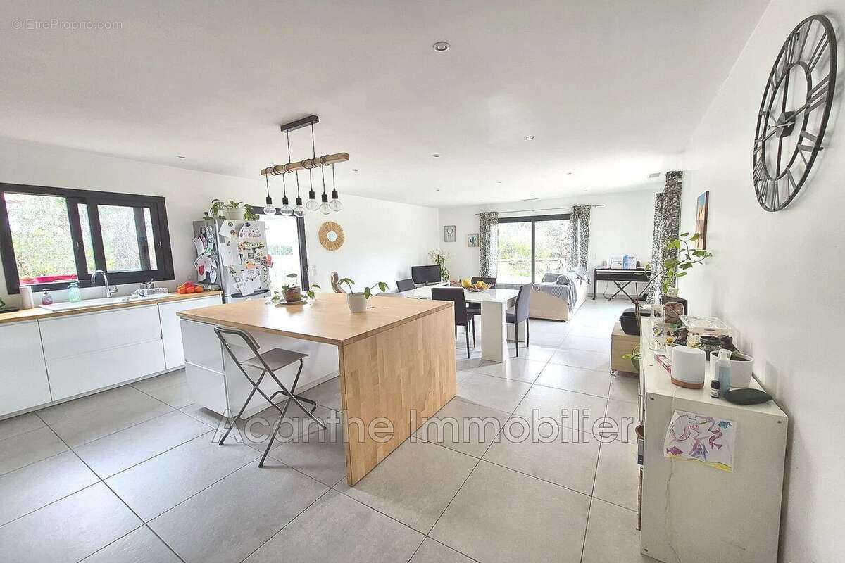 Maison à CASTELNAU-LE-LEZ