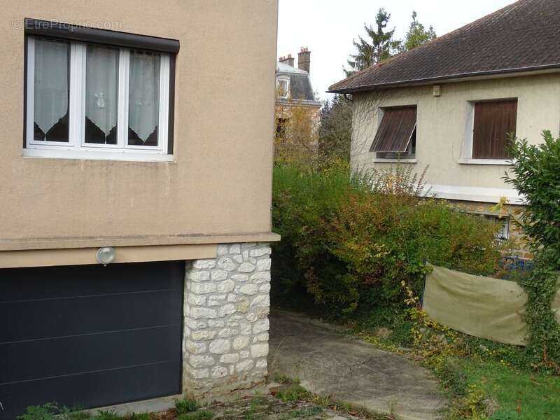 Maison à VILLENEUVE-SAINT-GEORGES