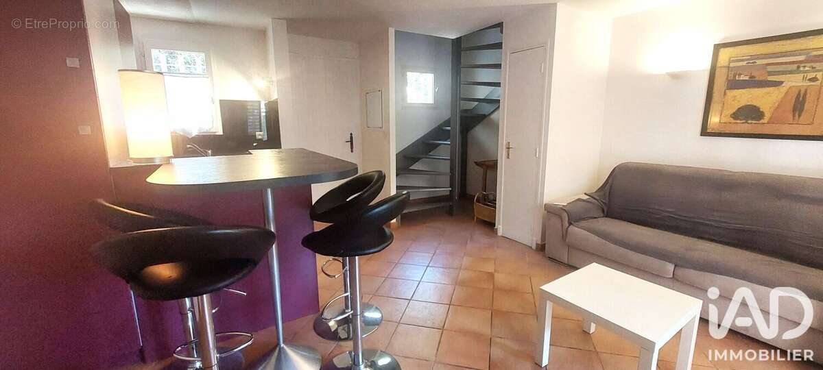 Appartement 43 m² à Saint-Raphael  - photo 4
