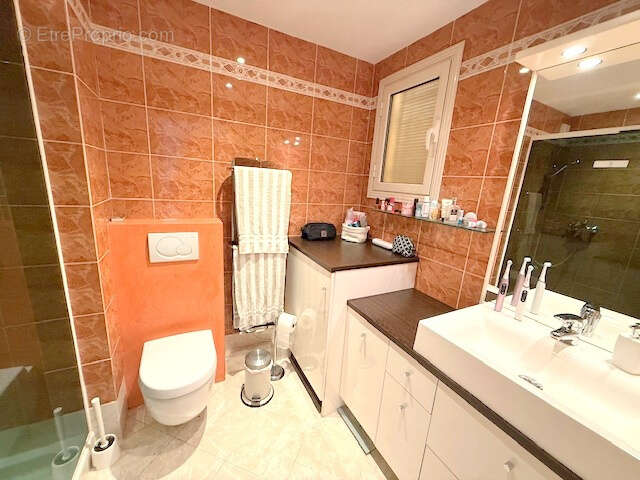 Appartement à CAP-D'AIL