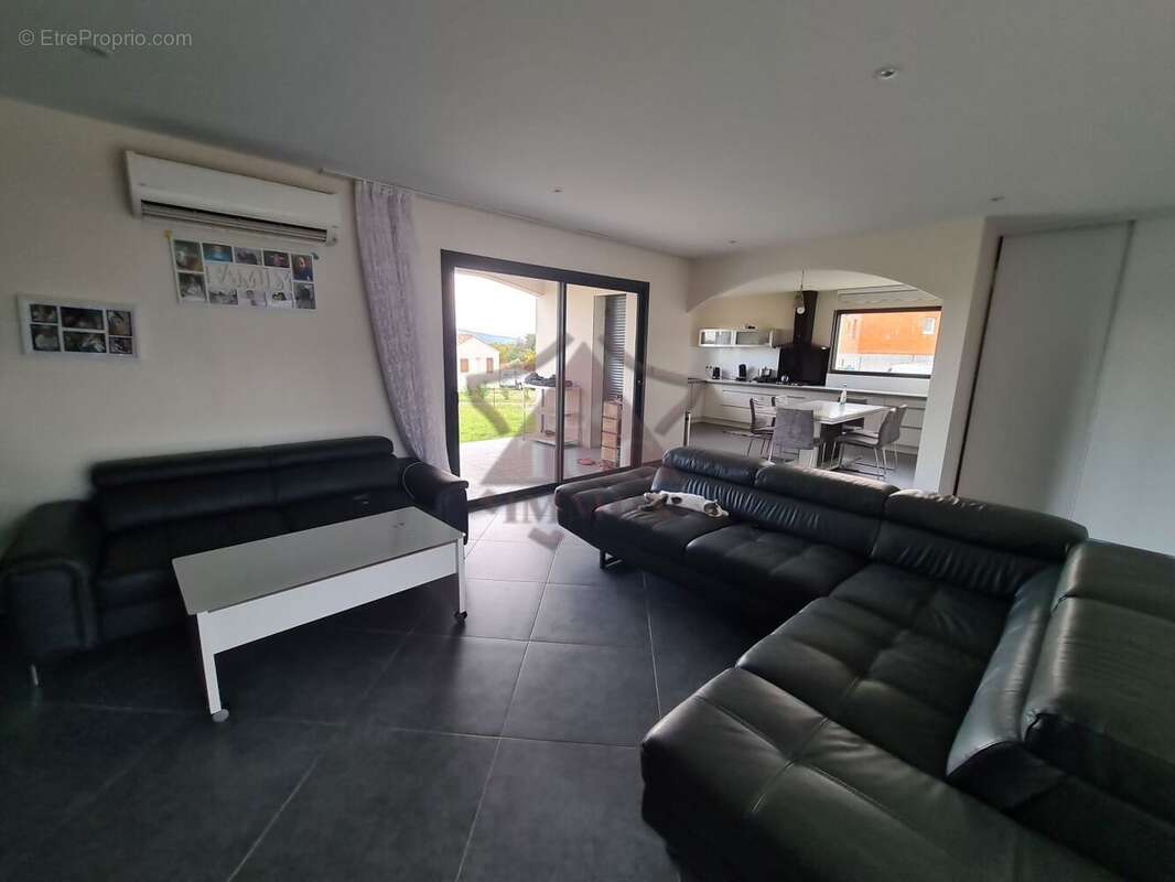 Maison à SAINT-AMBROIX