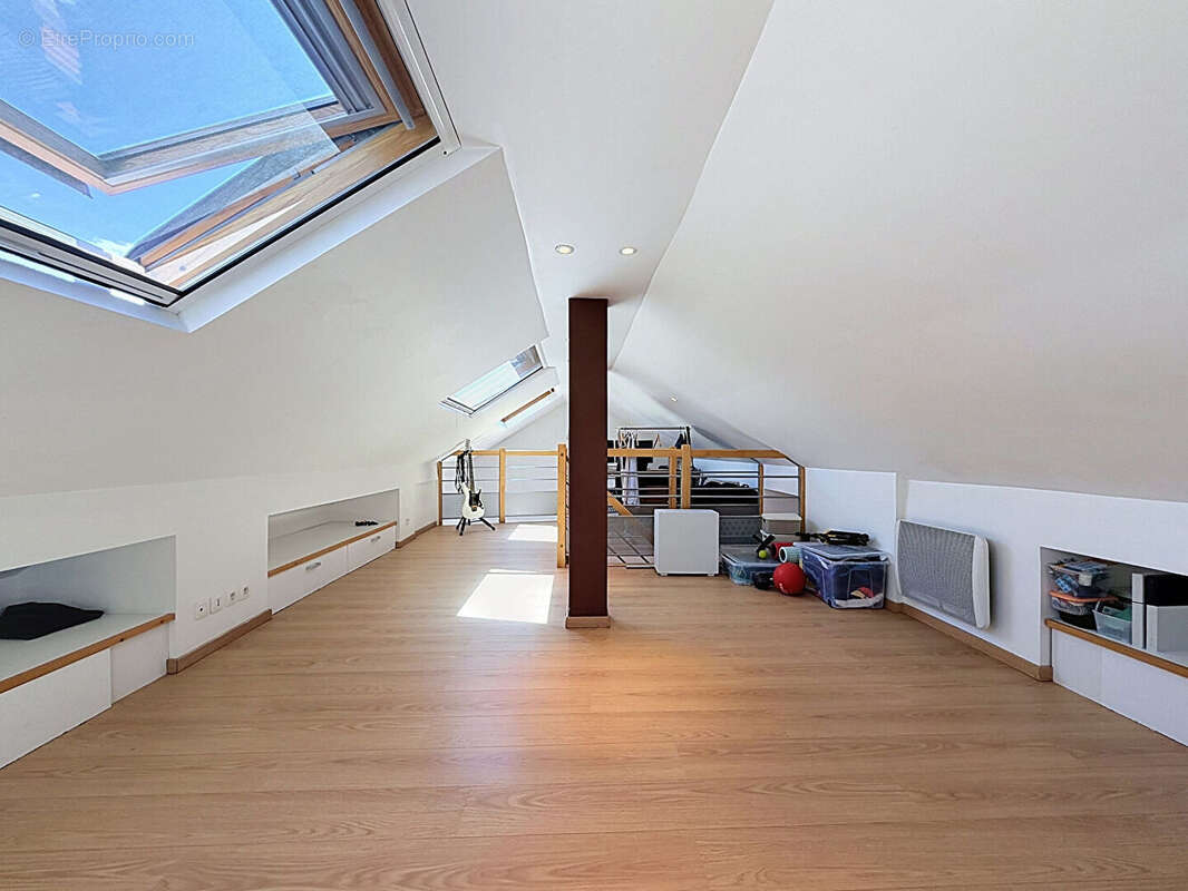 Appartement à ANNECY-LE-VIEUX