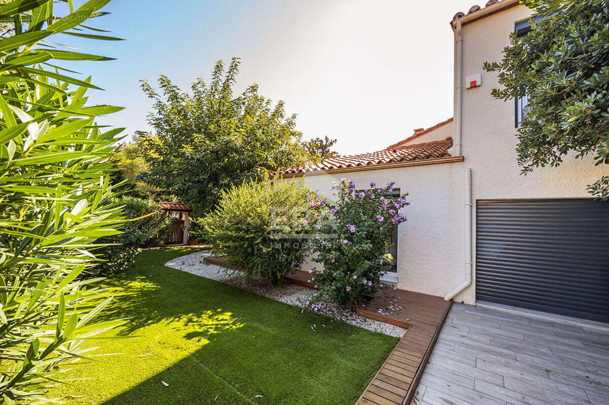 Maison à SAINT-CYPRIEN
