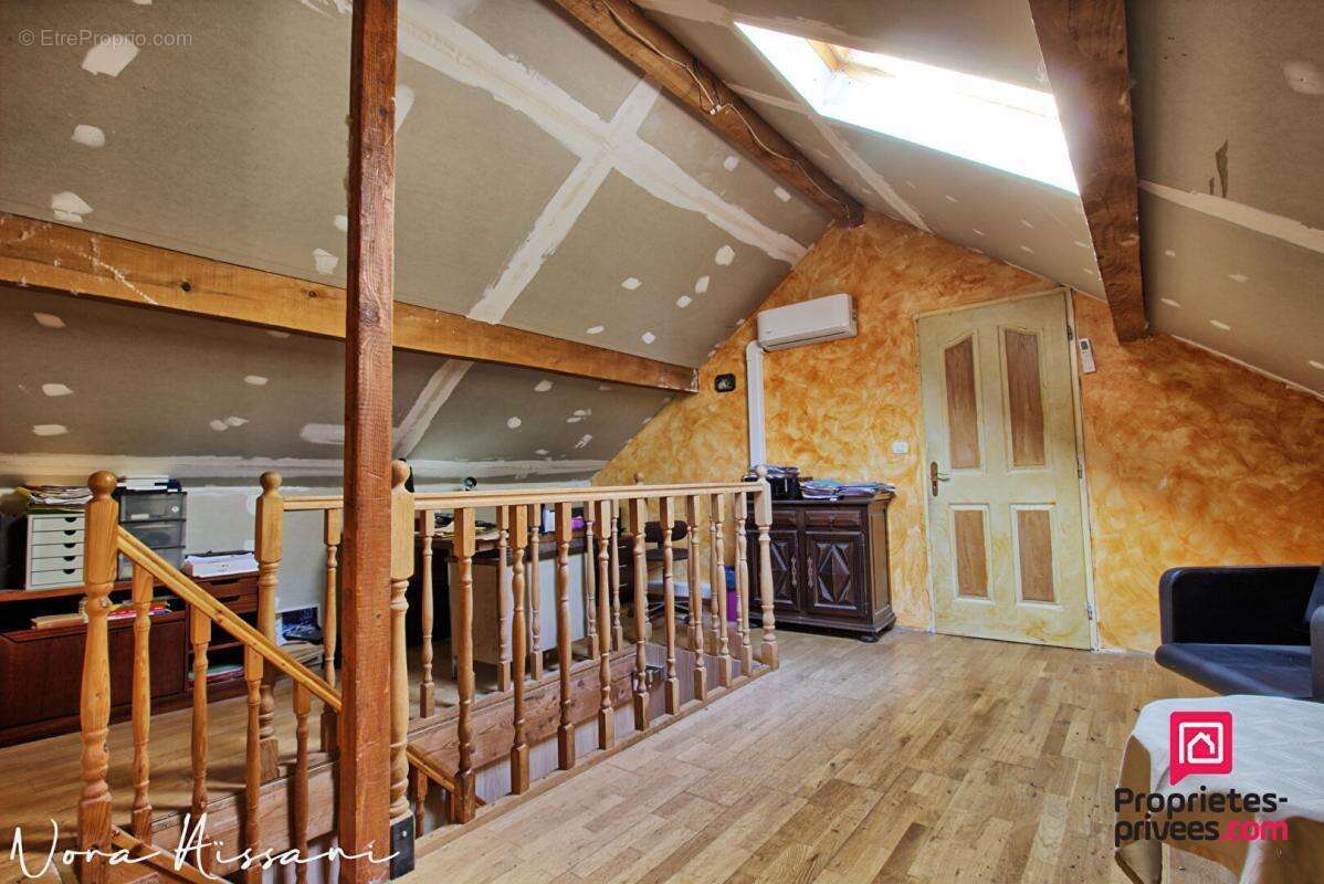 Maison Sampans 255 m2 - photo 16