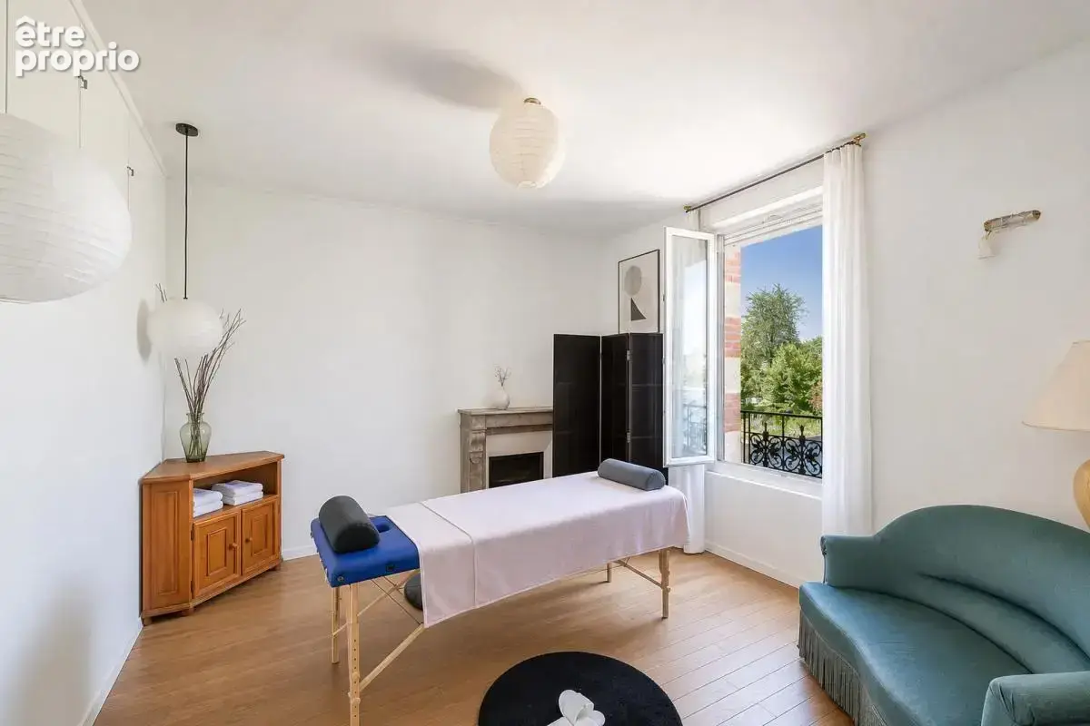 Maison de 7 pièces de 185 m² à Montmirail - photo 9