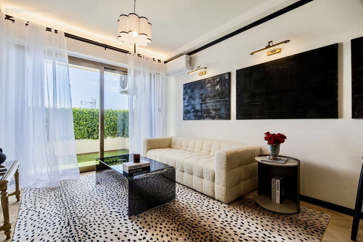 Appartement à BEAUSOLEIL