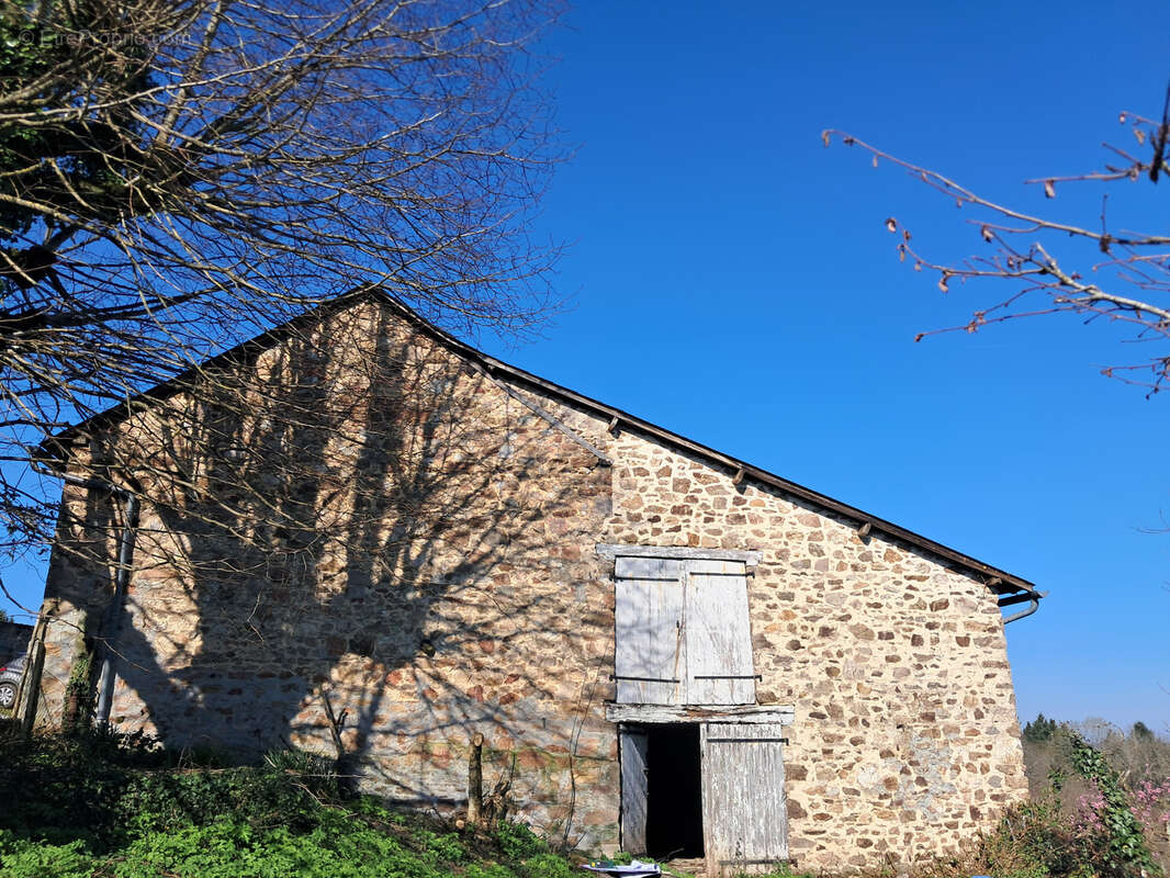 Maison à MASSERET