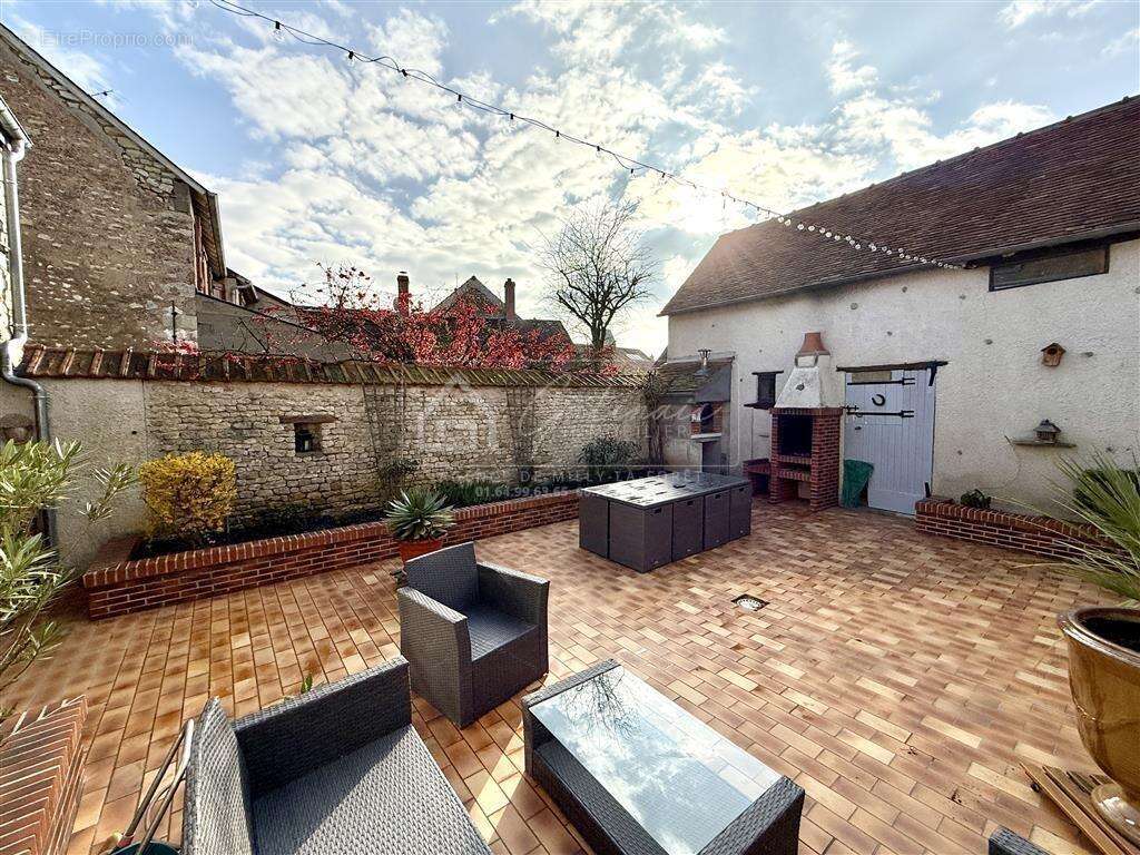 Maison à PITHIVIERS
